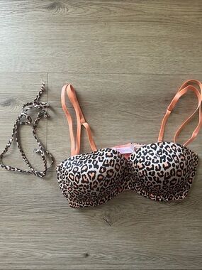 PINK Victoria's Secret Leopard Print Multi-Way Push-Up Bra in Peach and Black